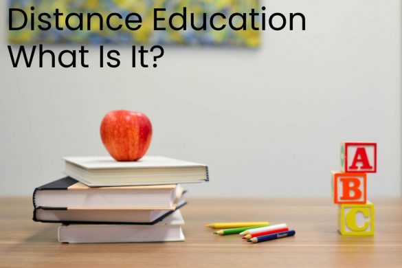 Distance Education What Is It_