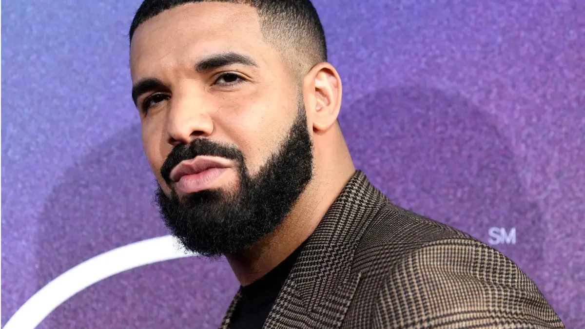 Drake Fair Trade Is  Number One  Album Charts