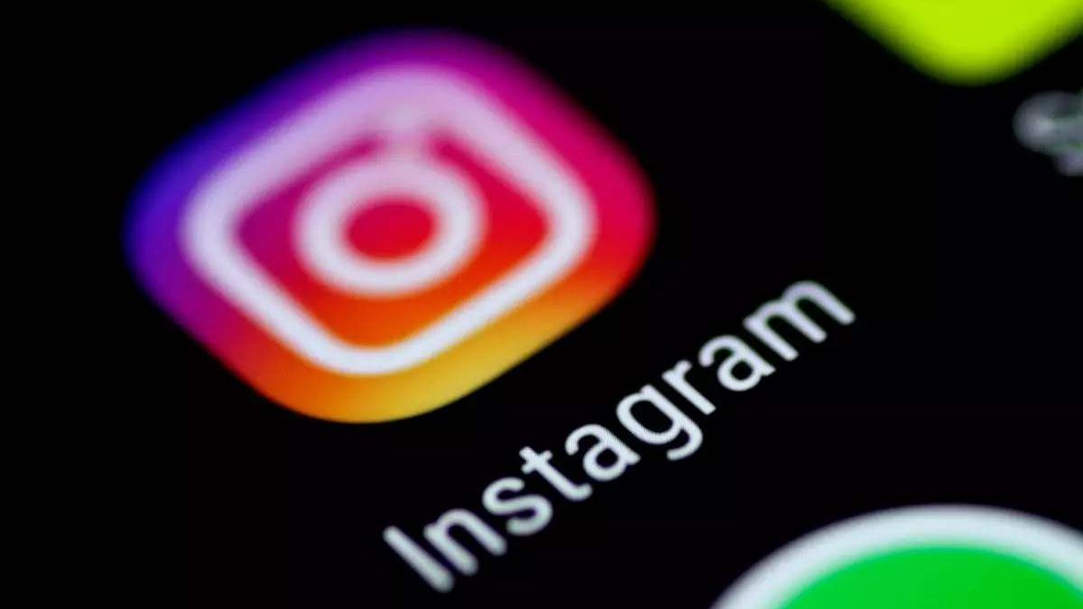 4 Instagram Stories Hacks You Must Know In 2023
